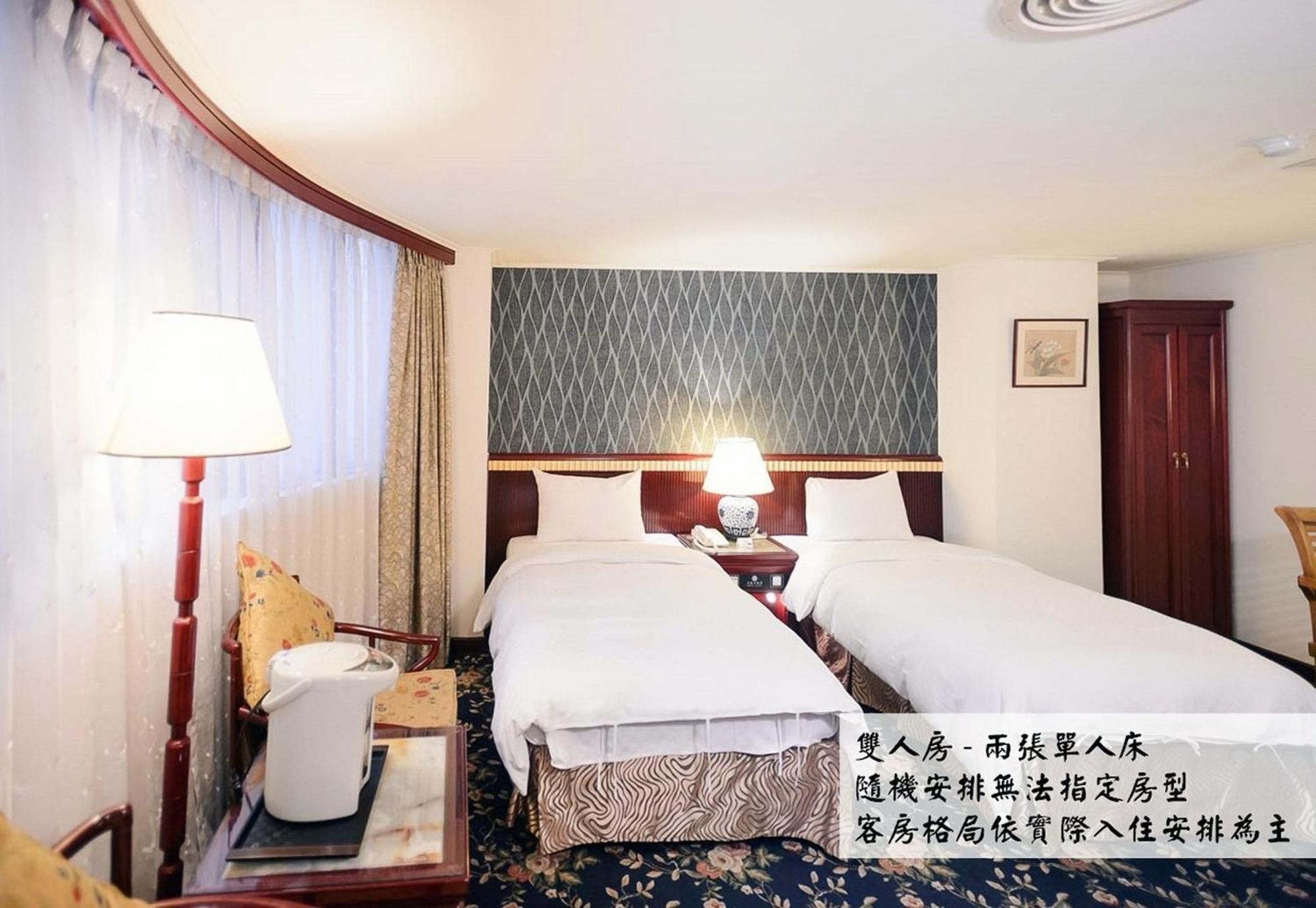 Nagahiro Hotel, Taichung Wenxin Branch Taizhong Zewnętrze zdjęcie