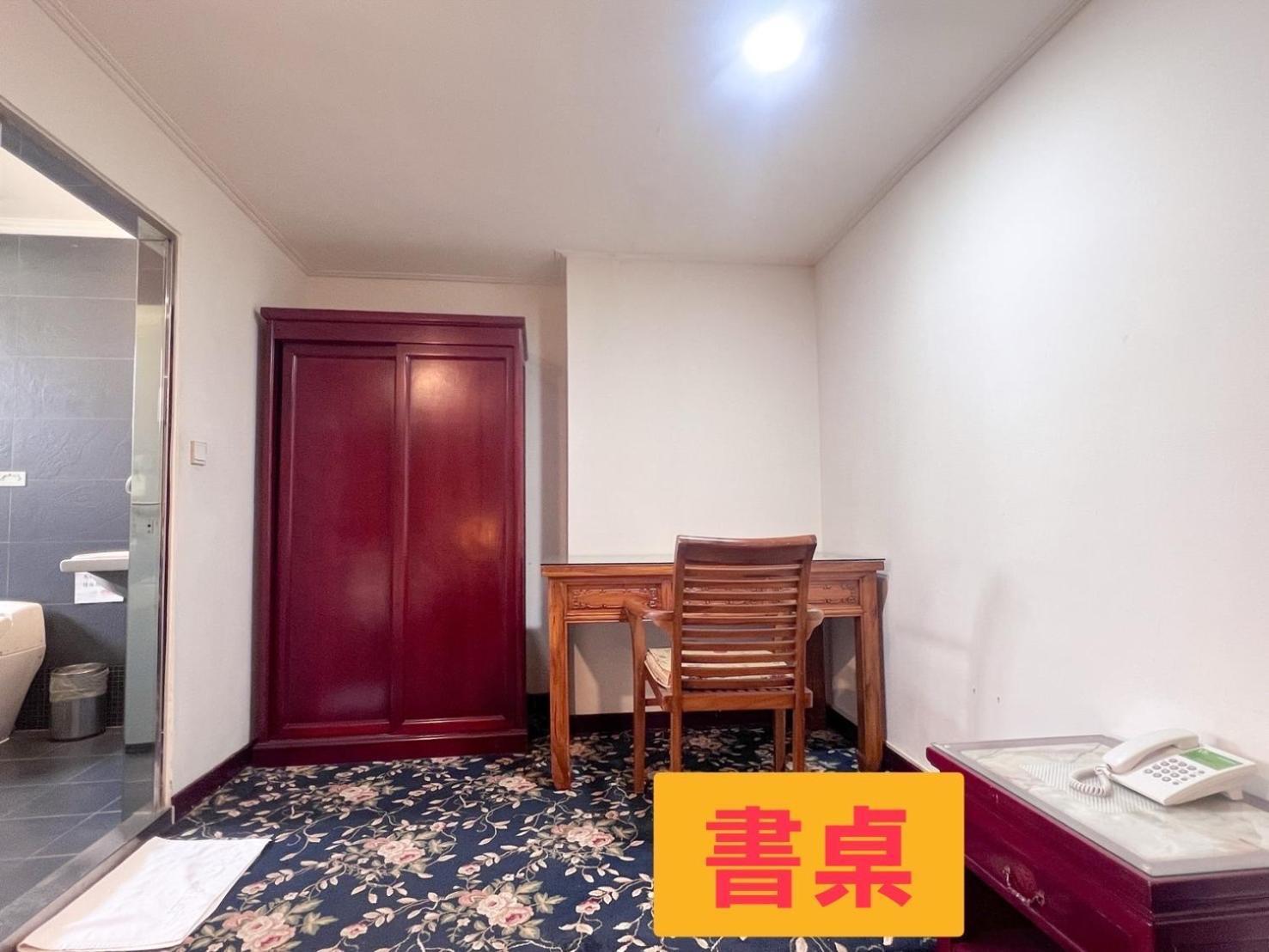 Nagahiro Hotel, Taichung Wenxin Branch Taizhong Zewnętrze zdjęcie