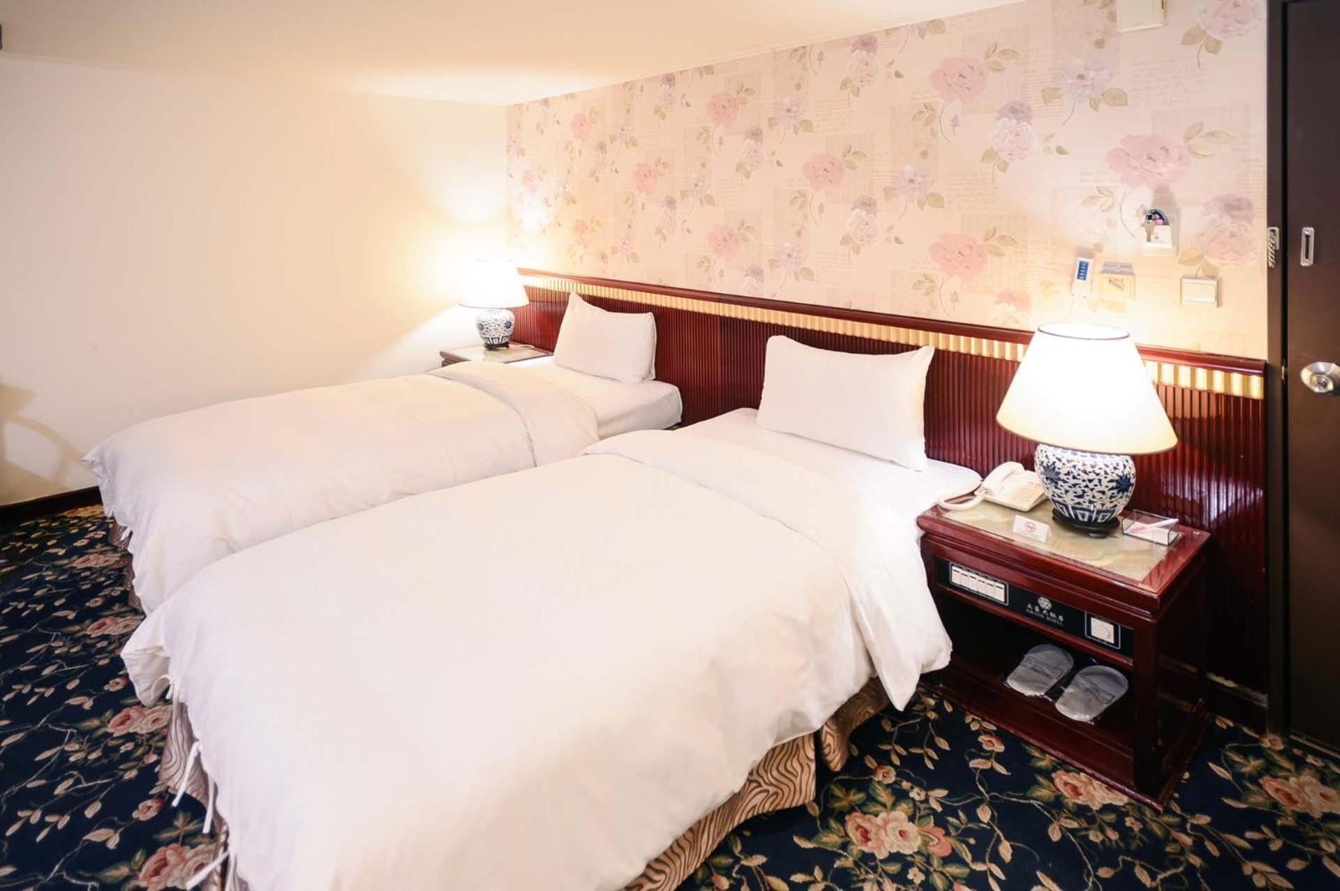 Nagahiro Hotel, Taichung Wenxin Branch Taizhong Zewnętrze zdjęcie