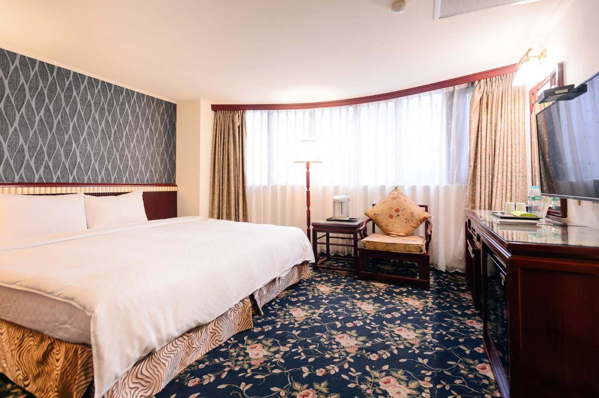 Nagahiro Hotel, Taichung Wenxin Branch Taizhong Zewnętrze zdjęcie