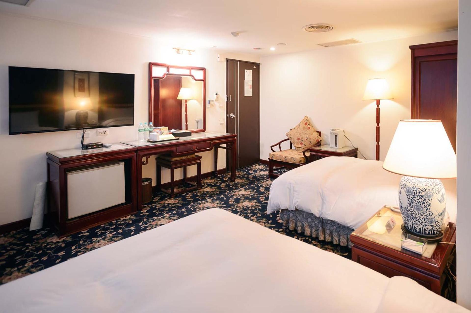Nagahiro Hotel, Taichung Wenxin Branch Taizhong Zewnętrze zdjęcie