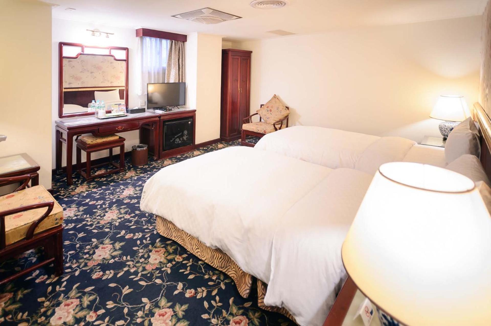 Nagahiro Hotel, Taichung Wenxin Branch Taizhong Zewnętrze zdjęcie
